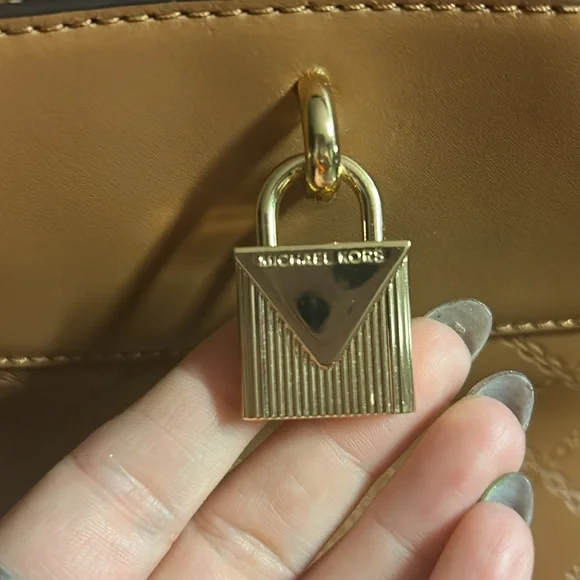 MICHAEL Michael Kors Gramercy Large Satchel, Chain‎ & Leather Strap ACORN